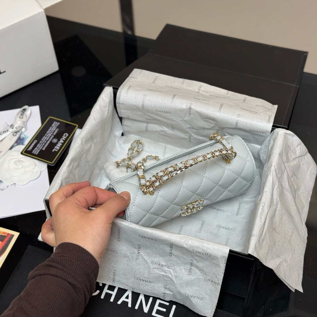 CHANEL CLASSIC FLAP ICE GREY