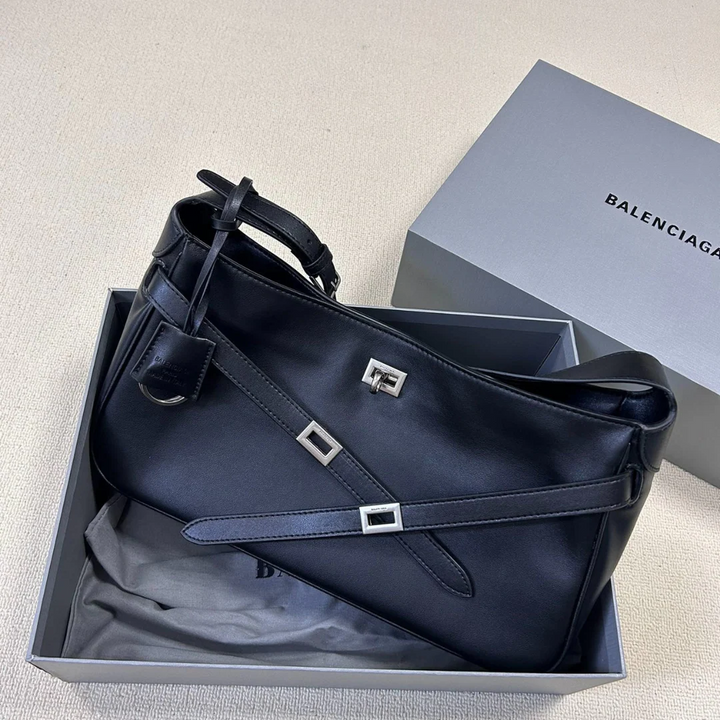 BEL AIR MEDIUM SHOULDER BAG FOR HER IN BLACK – BALENCIAGA