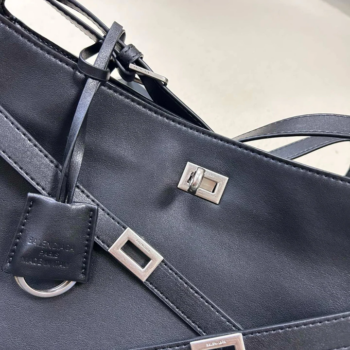 BEL AIR MEDIUM SHOULDER BAG FOR HER IN BLACK – BALENCIAGA